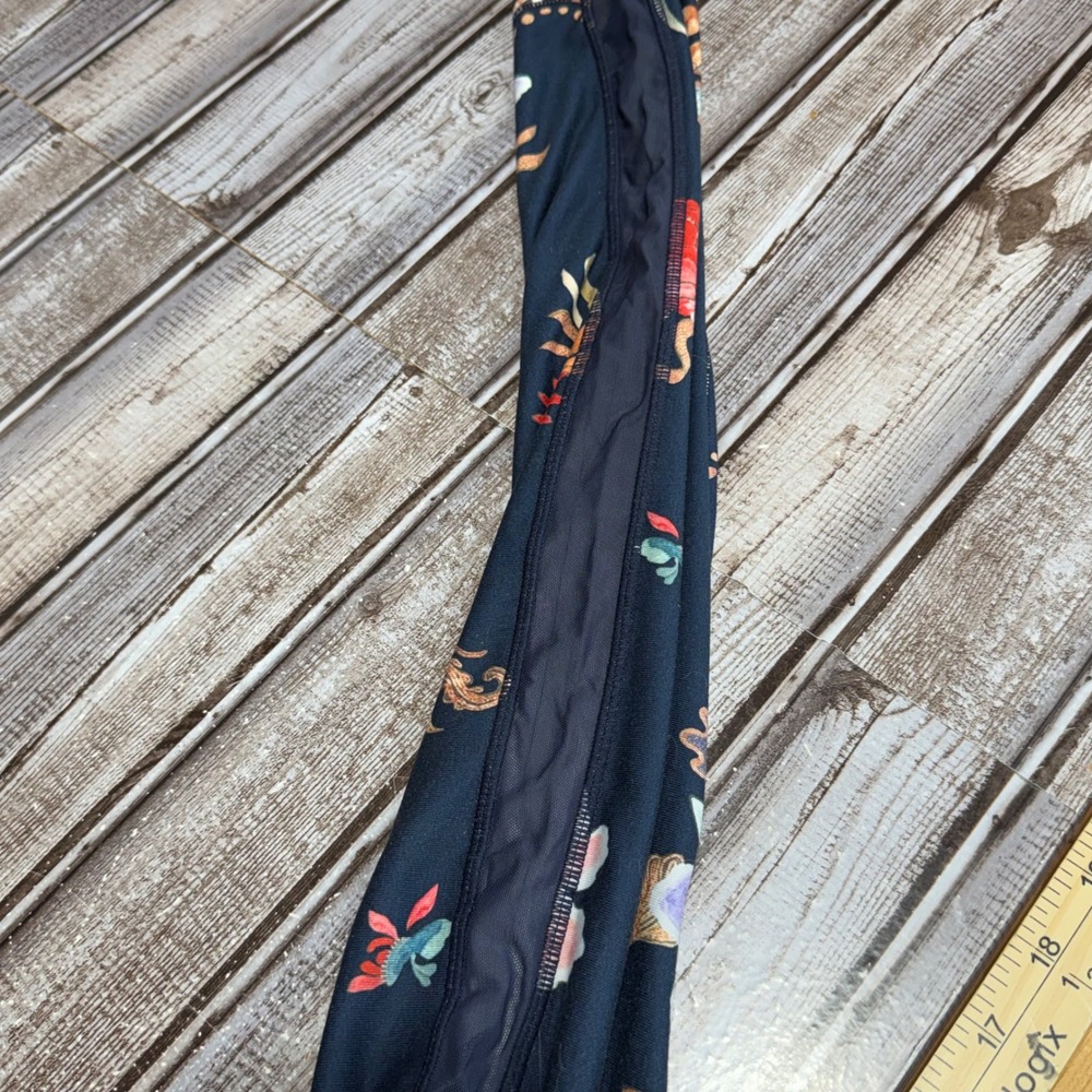 Athleta Floral Mesh Panel High Rise Leggings Navy Blue Womens Size Medium - Picture 7 of 8